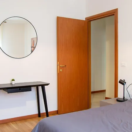 Apartment Welc-om Casa Sofia